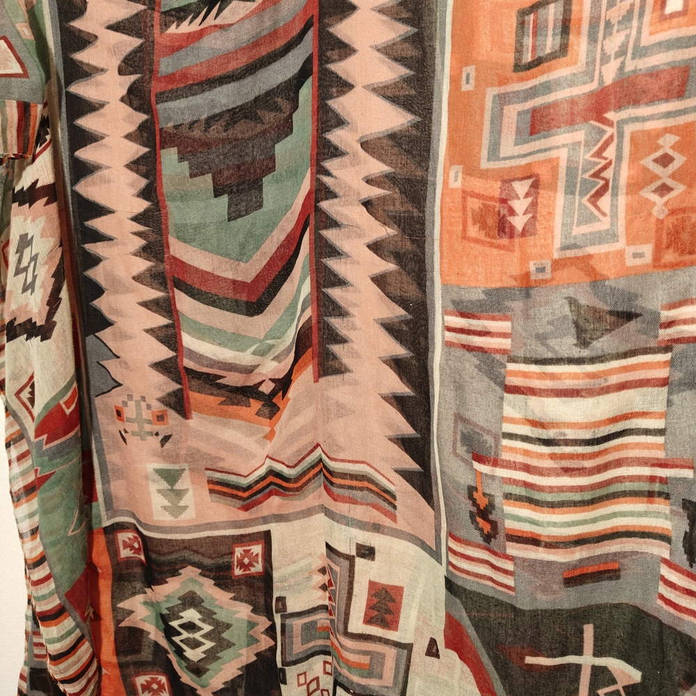 Multicolor Geometric Pattern Sarong - Picture 3 of 4